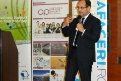 1410685_572866219435272_1000657514_o