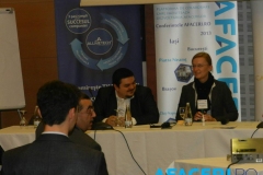 1465777_572869606101600_379130988_o