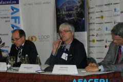 1485958_572868816101679_1354672115_o