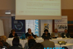 680438_572870059434888_1382830151_o