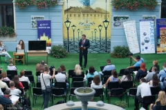 12038843_869774529744438_7724888672035862291_o